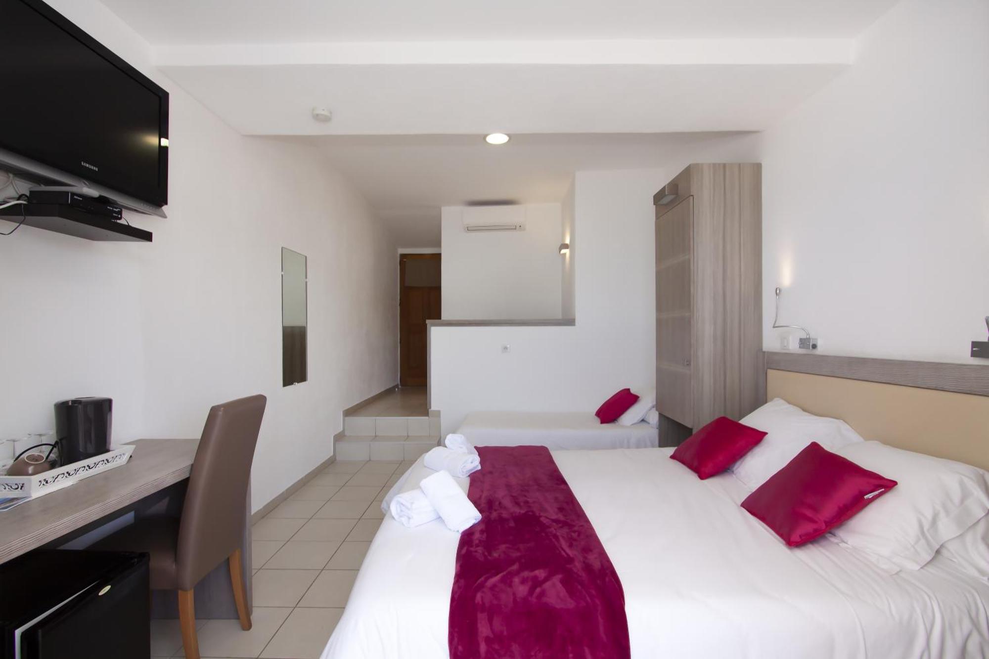 Hotel Et Residence Ta Kladia - Omigna Cargese Luaran gambar